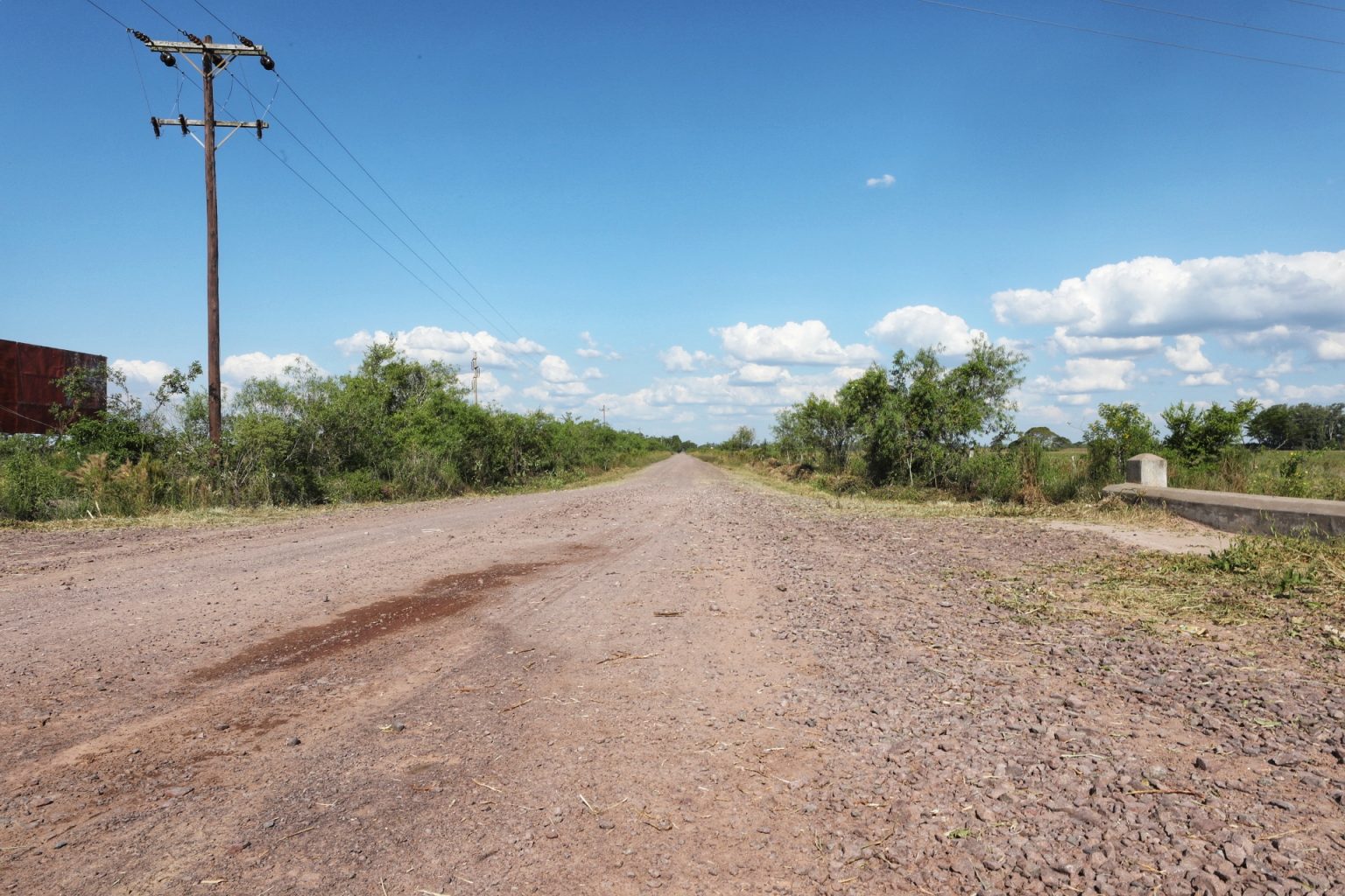 En Bella Vista Valdés inauguró 23 km de ripio y anunció la inversión